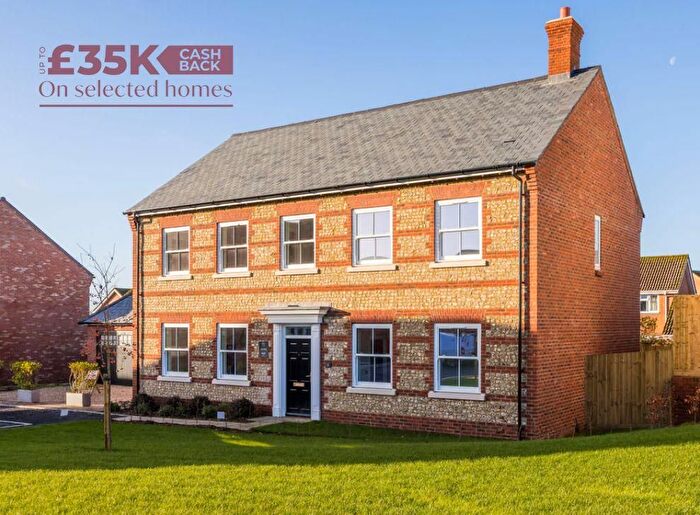 4 Bedroom Detached House For Sale In Fiddleford Ridge, Sturminster Newton, DT10