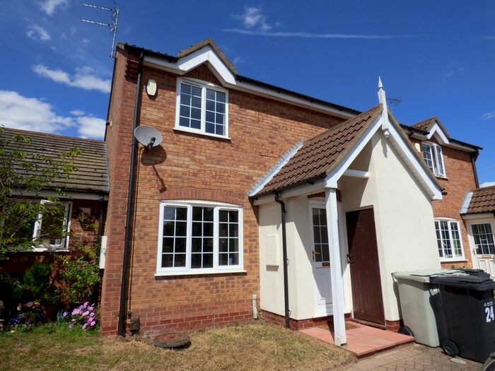 2 Bedroom Terraced House To Rent In Bramley Close, Louth, LN11