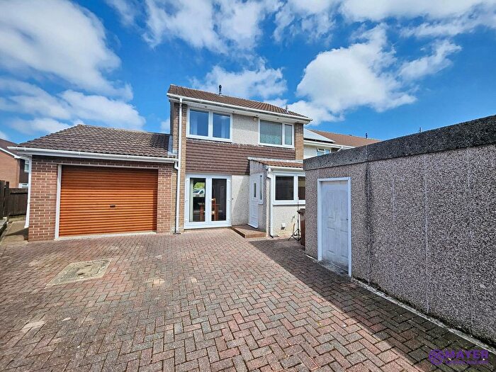 3 Bedroom End Of Terrace House For Sale In Weir Road, Plymouth, PL6
