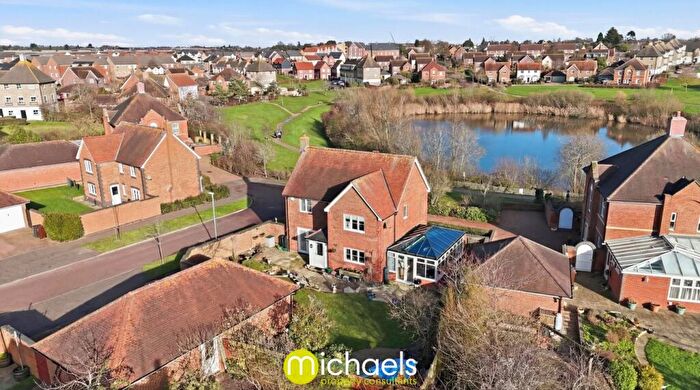 4 Bedroom Detached House For Sale In Heron Close, Stanway, Colchester, CO3