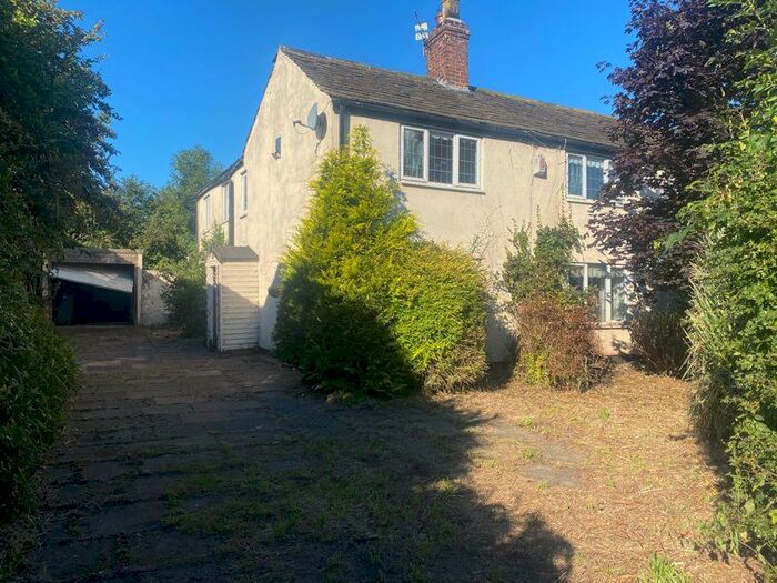 3 Bedroom Cottage For Sale In Briars Lane, Lathom, Ormskirk, L40