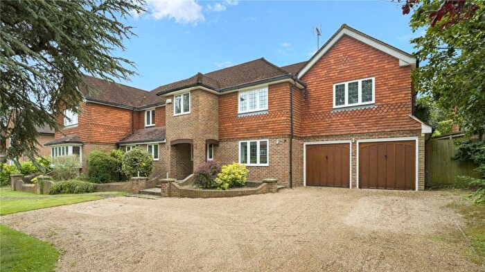 5 Bedroom Detached House For Sale In Grays Lane, Ashtead, KT21