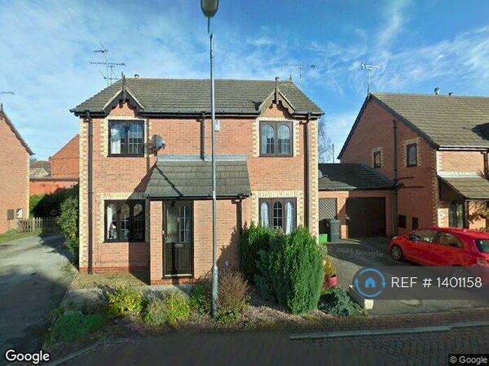 3 Bedroom Semi-Detached House To Rent In Idle Court, Bawtry, DN10