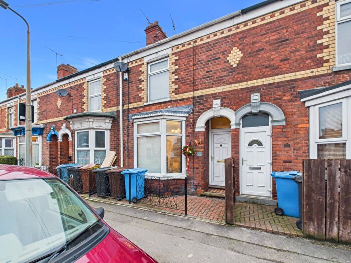 2 Bedroom End Of Terrace House For Sale In Ceylon Street, Hull, HU9