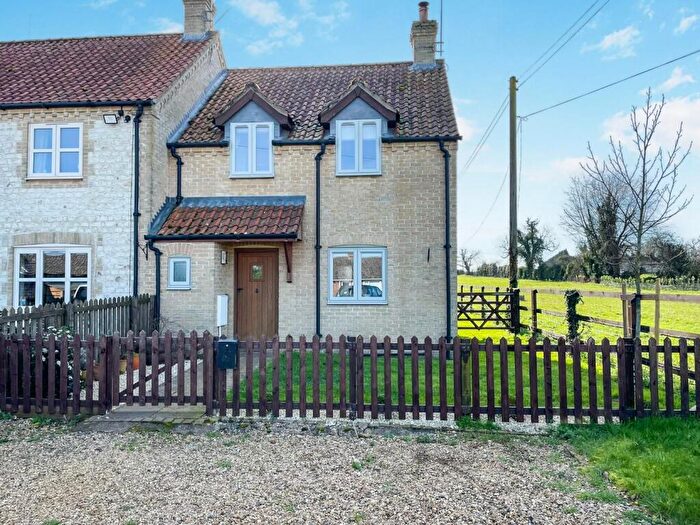 2 Bedroom Semi-Detached House For Sale In West End, Northwold, IP26