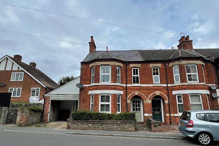 1 Bedroom Flat To Rent In Flat Roma, Bepton Road, Midhurst, West Sussex, GU29