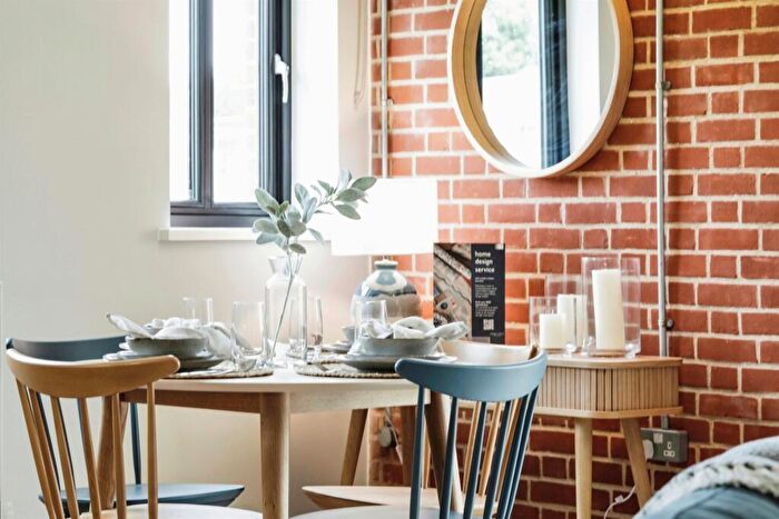 1 Bedroom Apartment For Sale In Bridge Street, Hadleigh, Ipswich, IP7