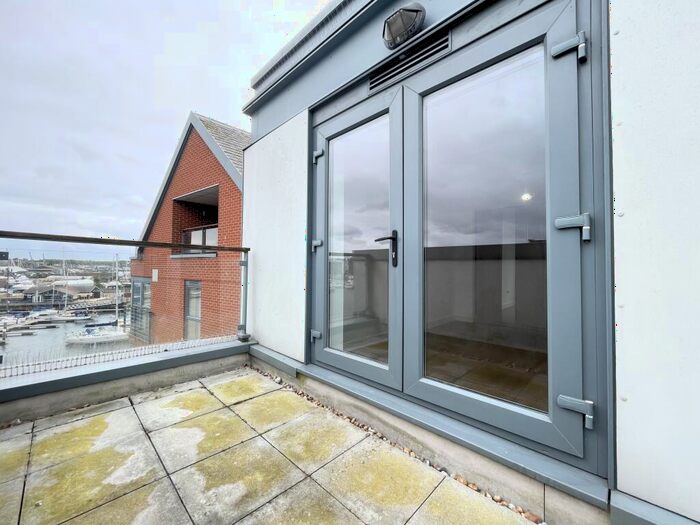 1 Bedroom Apartment To Rent In Regatta Quay, IP4