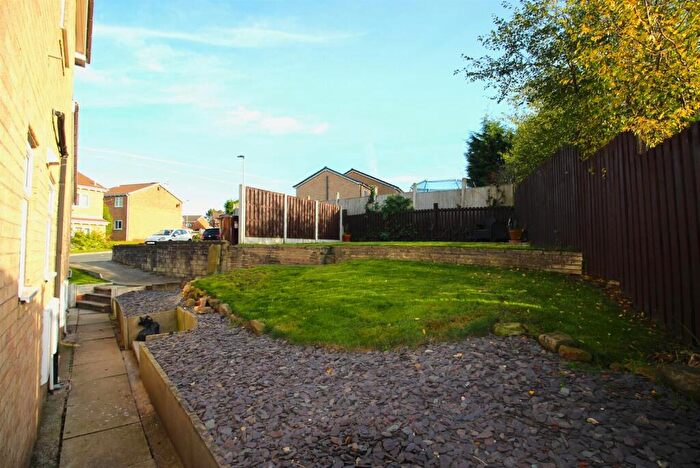 1 Bedroom Flat To Rent In Ricknald Close, Aughton, S26