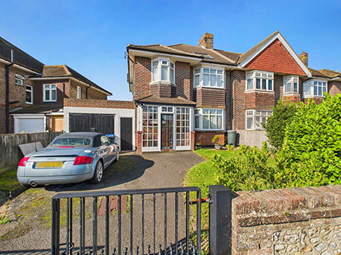 4 Bedroom End Of Terrace House For Sale In Seamill Park Crescent, Worthing, BN11