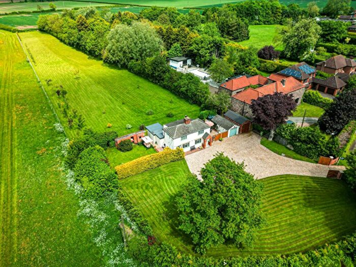 3 Bedroom Detached House For Sale In Lissington Road, Wickenby, LN3