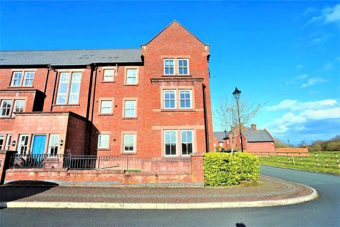 2 Bedroom Flat To Rent In Stansfield Drive, Grappenhall, Warrington, WA4