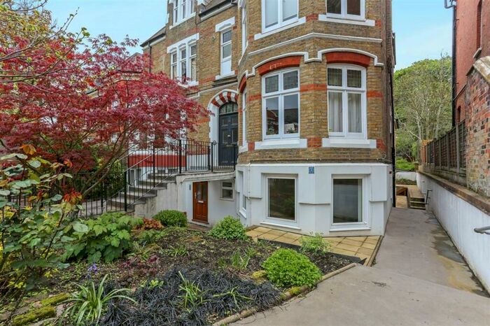 2 Bedroom Maisonette To Rent In Anson Road, London, N7