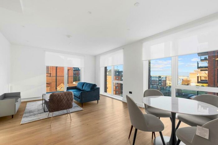 2 Bedroom Apartment To Rent In The Regent, Shadwell Street, B4