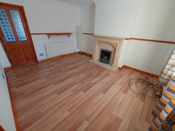 3 Bedroom Property To Rent In Foxglove Road, Dudley DY1