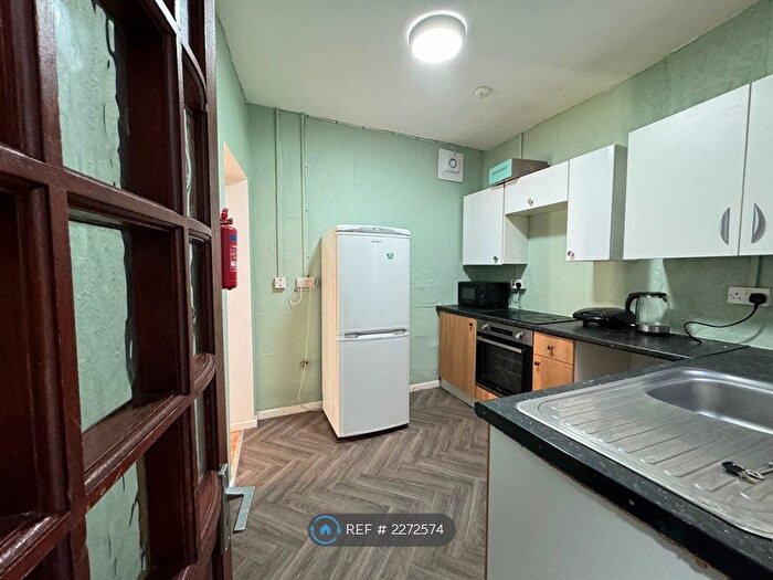 1 Bedroom Flat To Rent In Loughborough Road, West Bridgford, Nottingham, NG2