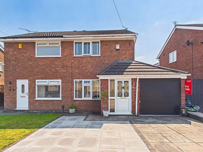 2 Bedroom Semi-detached House For Sale In Carnoustie Grove, Haydock, WA11