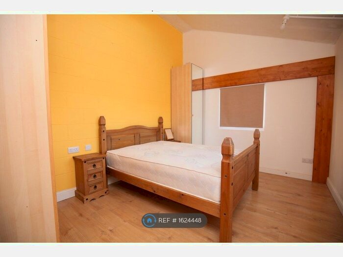 1 Bedroom Semi-Detached House To Rent In Stoney Road, Coventry, CV1