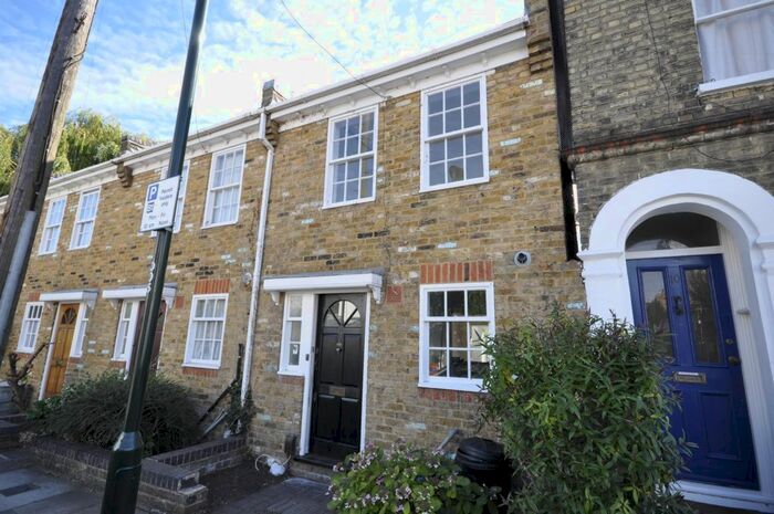 2 Bedroom Terraced House To Rent In St Hildas Road, Barnes, SW13