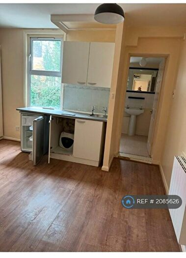 Studio To Rent In Nora Court, Chatham, ME4