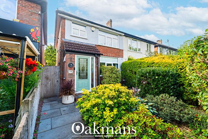 3 Bedroom Semi-detached House For Sale In Parsons Hill, Birmingham, B30
