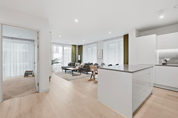 2 Bedroom Flat For Sale In James Cook Building, Royal Wharf, E16