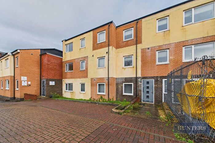 4 Bedroom Flat To Rent In Warren Avenue, Southampton, SO16