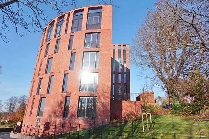 1 Bedroom Flat To Rent In King Edwards Square, The Sutton, B73