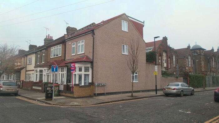 5 Bedroom End Of Terrace House To Rent In Hilda Road, London E16