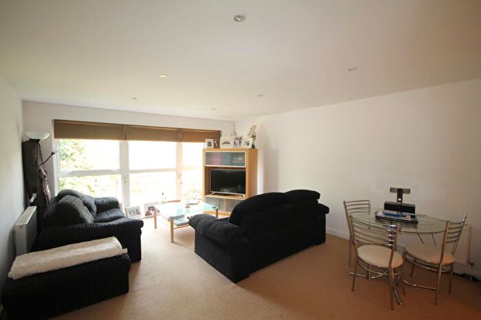 2 Bedroom Apartment To Rent In Meadow Court Road, Blackheath, SE3