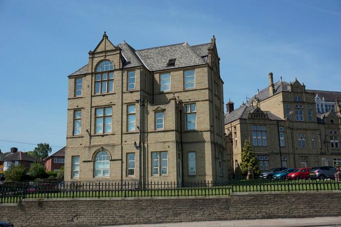 1 Bedroom Flat To Rent In Prescott Street, Halifax, HX1