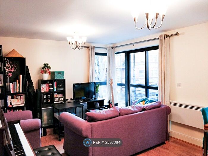 1 Bedroom Flat To Rent In Pollard House, Spa Road, SE16