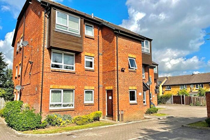 Studio To Rent In Braemar Gardens, Cippenham, Slough, SL1