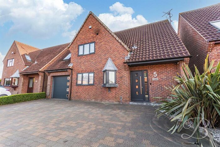 5 Bedroom Detached House For Sale In Olive Court, Sutton-In-Ashfield, NG17