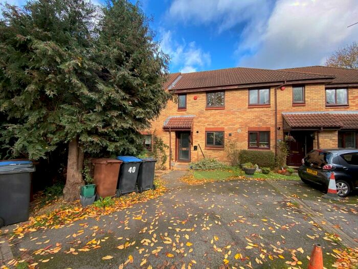 2 Bedroom Terraced House To Rent In Bull Stag Green, Hatfield, AL9