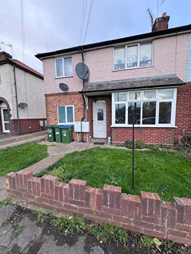 2 Bedroom House For Sale In Abbey Road, Aylesbury, HP19