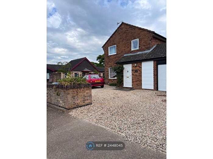 6 Bedroom Detached House To Rent In The Hedgerows, Norwich, NR5