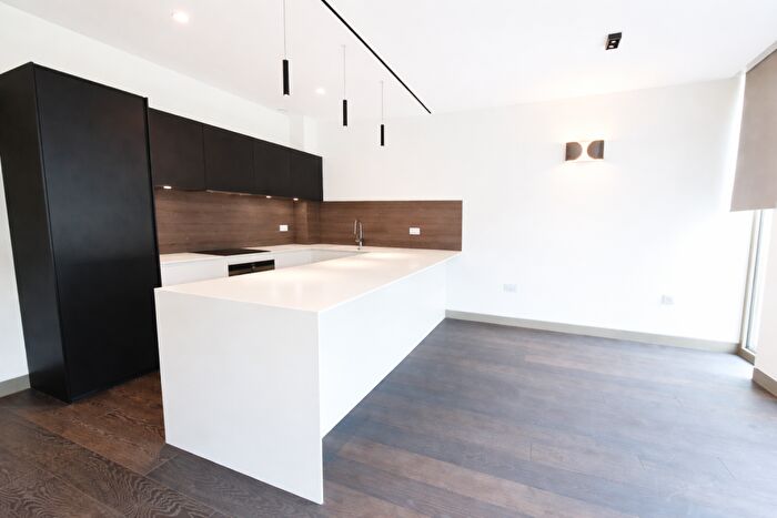 2 Bedroom Apartment To Rent In Lancaster Grove, London, NW3