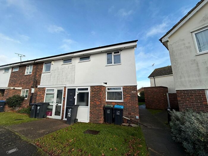 3 Bedroom Semi-Detached House For Sale In Vine Close, Ramsgate, CT11