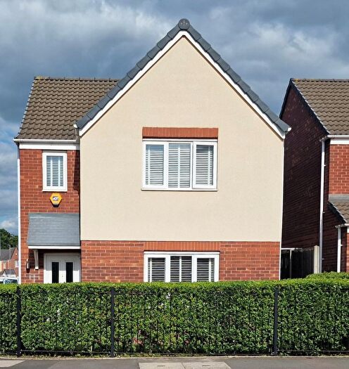 3 Bedroom Detached House To Rent In Tangmere Road, Wolverhampton, West Midlands, WV2