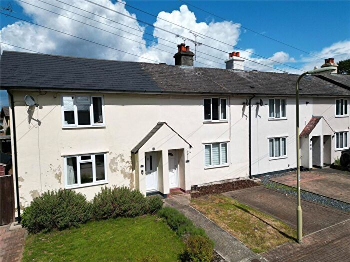 2 Bedroom Terraced House For Sale In Pinehurst Avenue, Farnborough, Hampshire, GU14