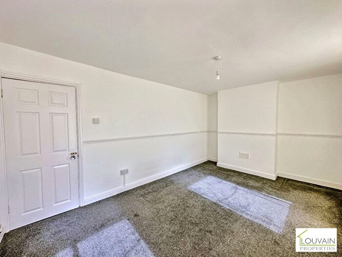 2 Bedroom Terraced House For Sale In Market Street, Tredegar, NP22