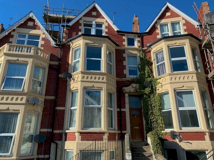1 Bedroom Flat To Rent In Kingsland Crescent, Barry, Vale Of Glamorgan, CF63