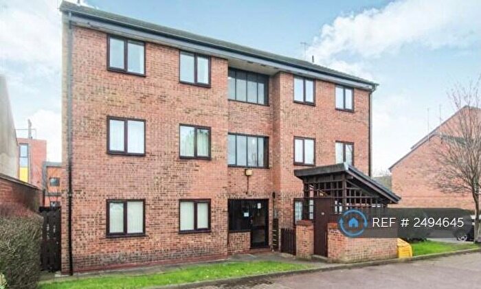 2 Bedroom Flat To Rent In Brunel Close, Coventry, CV1