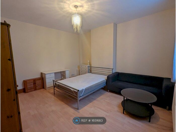 1 Bedroom Flat To Rent In Edgbaston, Birmingham, B16