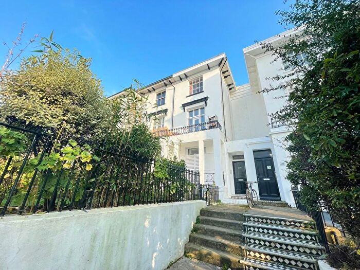 2 Bedroom Flat To Rent In Norfolk Square, Brighton, BN1