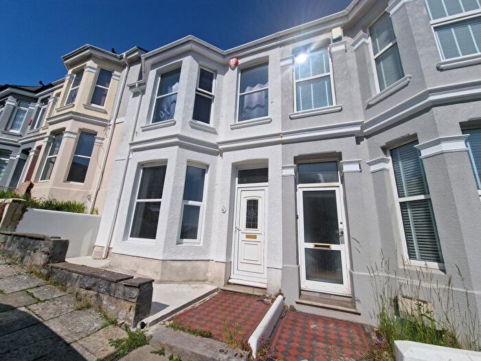 1 Bedroom House To Rent In Room, Cranbourne Avenue, PL4