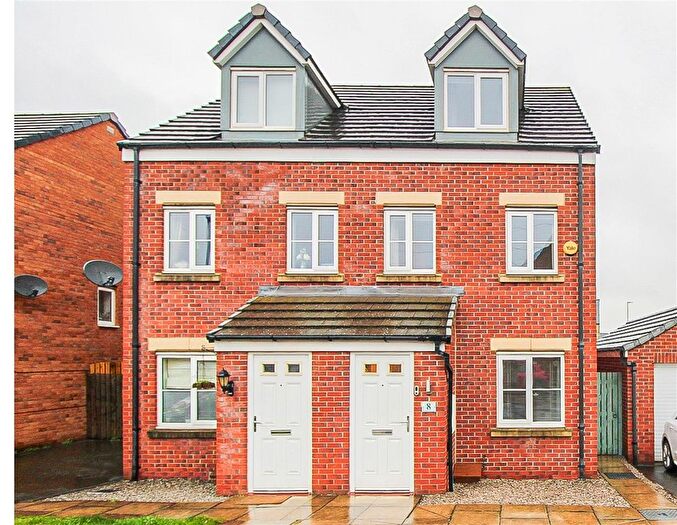 3 Bedroom Semi-Detached House For Sale In Marsden Avenue, Ossett, WF5