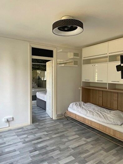 1 Bedroom Flat To Rent In Carmel Court, Wembley, HA9