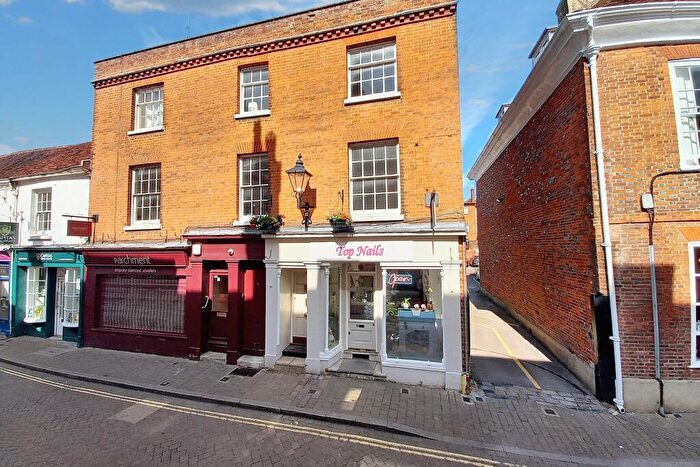 2 Bedroom Maisonette For Sale In Winchester, SO23
